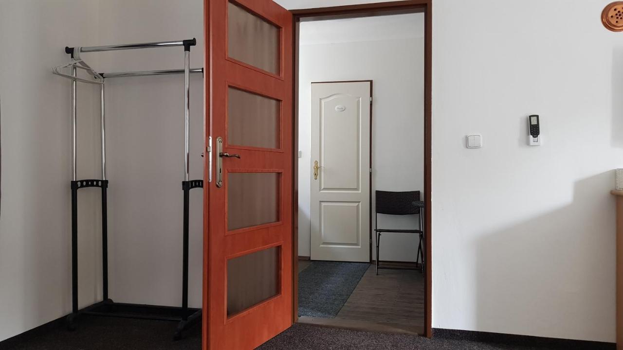 18Steps Apartment Loket ภายนอก รูปภาพ